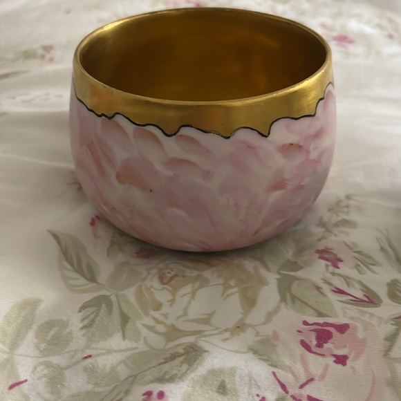 Tea Cups and Saucers - Antique Tea Cup Sets - china - Picture 3 of 10